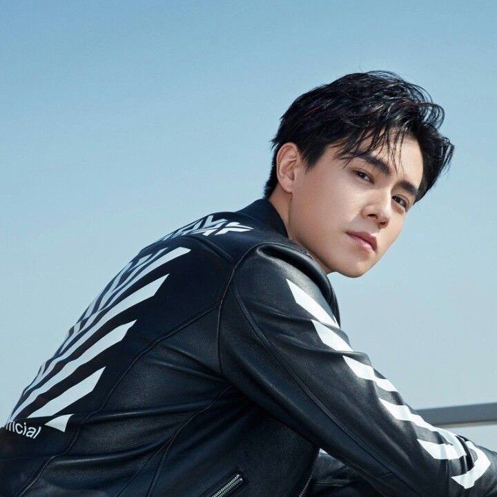 Latest photo of Hu Yitian