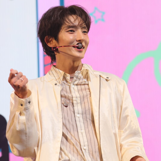 Recent activity shot of Lee Joongi