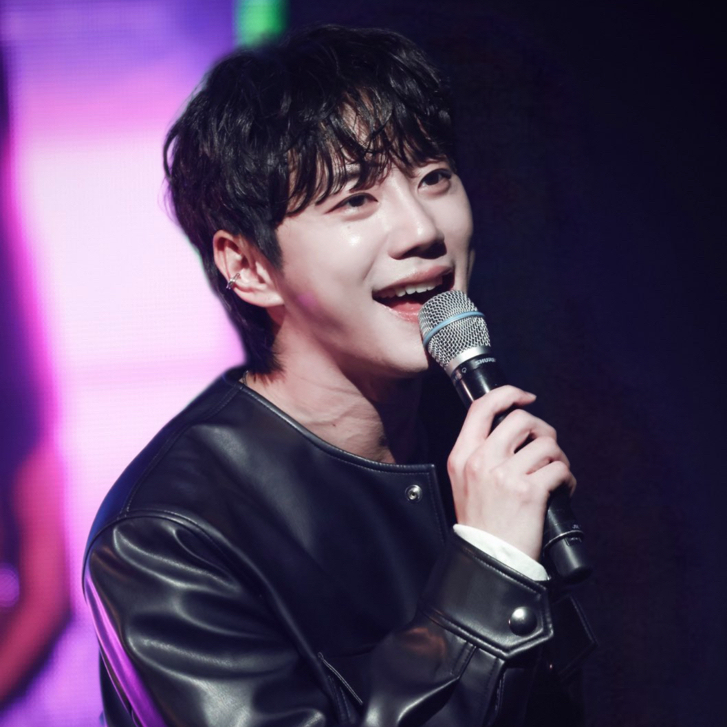 Latest photo of Lee Junyoung