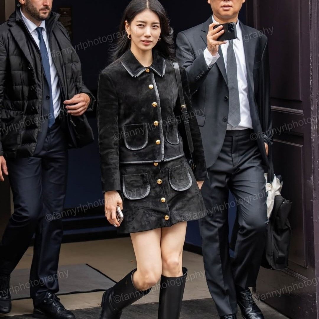 A moment captured by a fan of Bae Suzy
