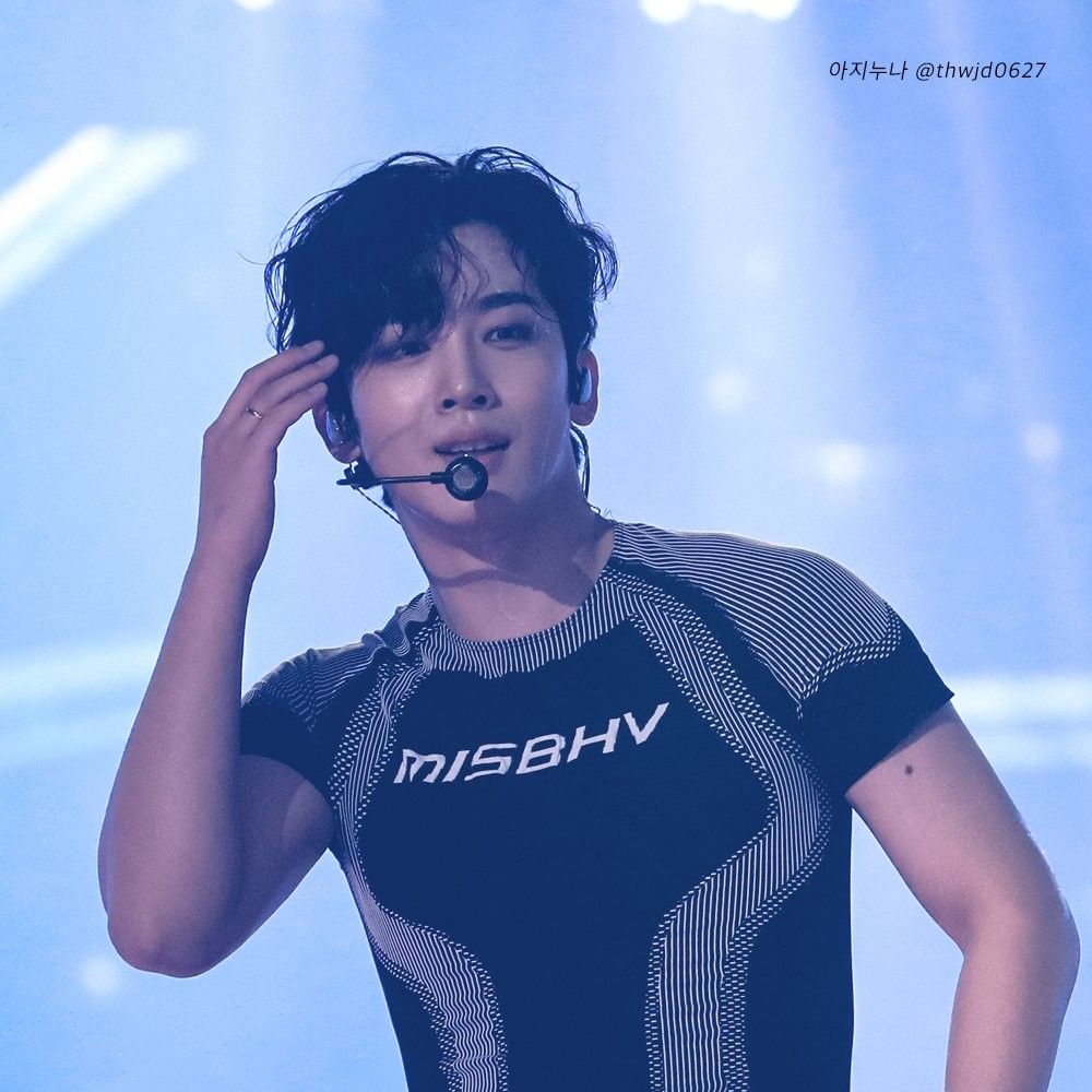 Latest photo of Kim Yohan