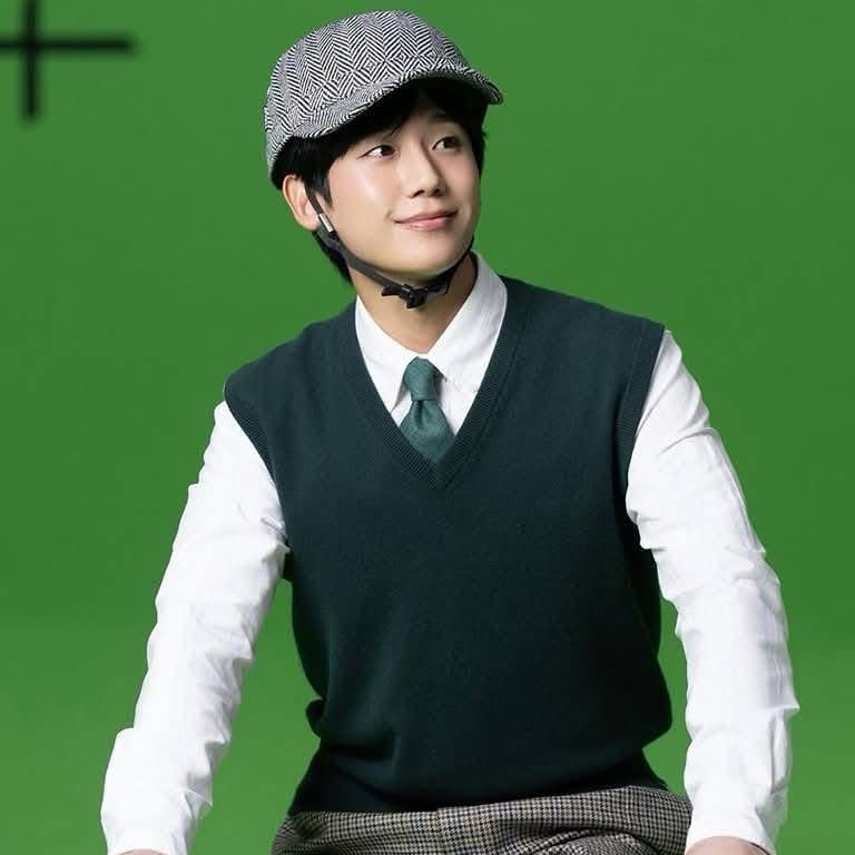 Latest photo of Jung Haein