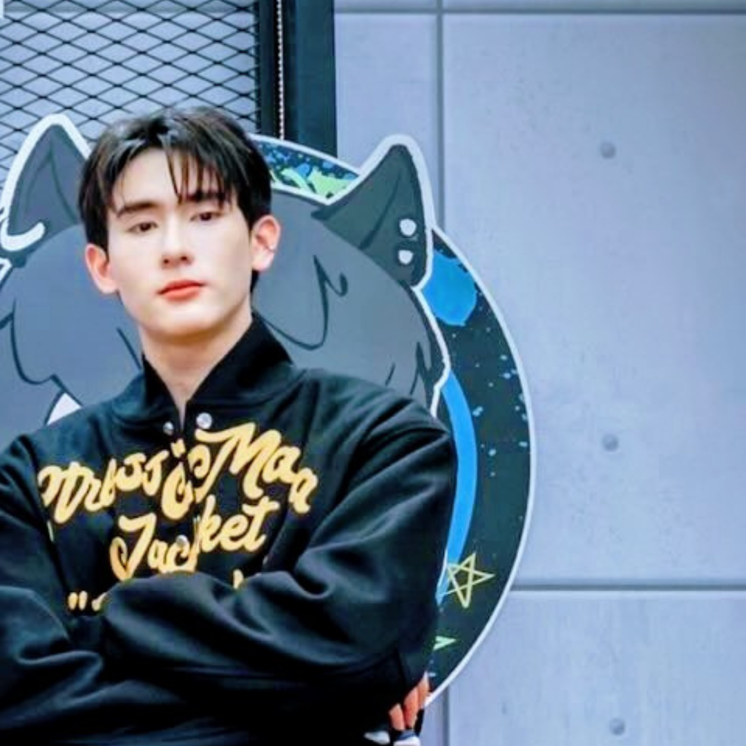 Latest photo of Book Kasidet Plookphol