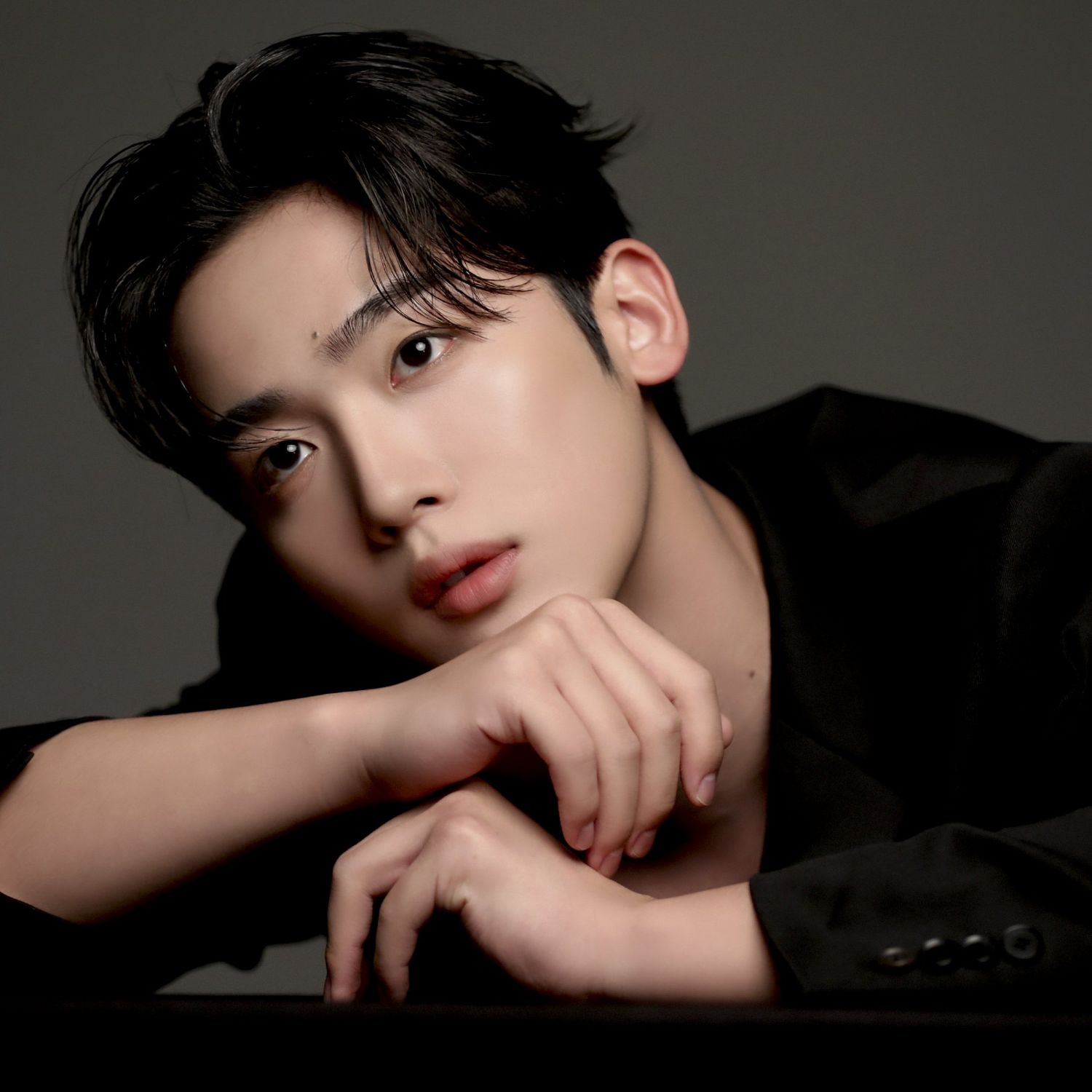 Recent activity shot of Kim Yohan