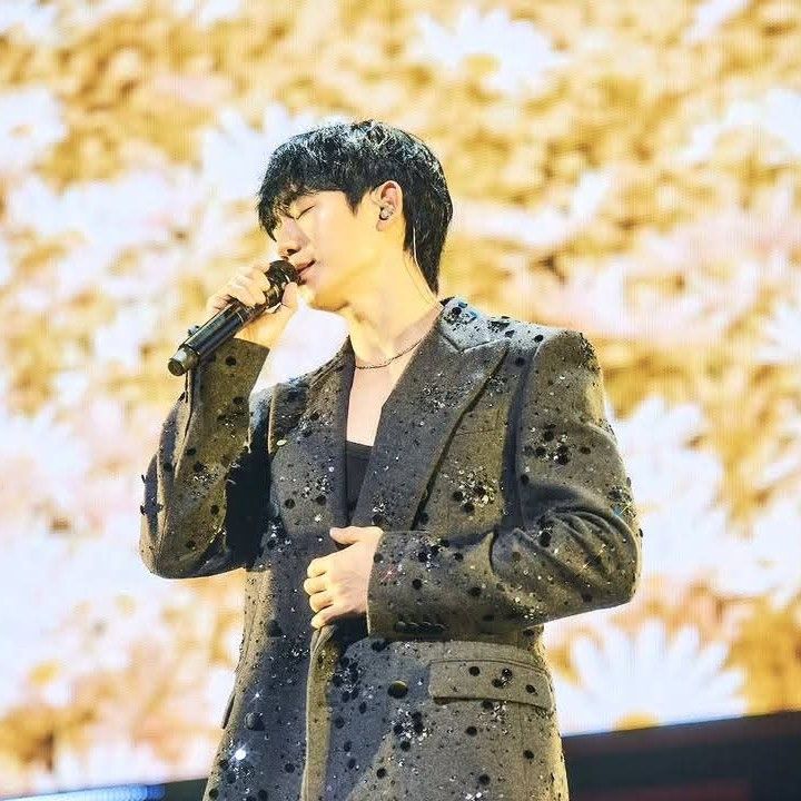 Recent activity shot of Jung Haein