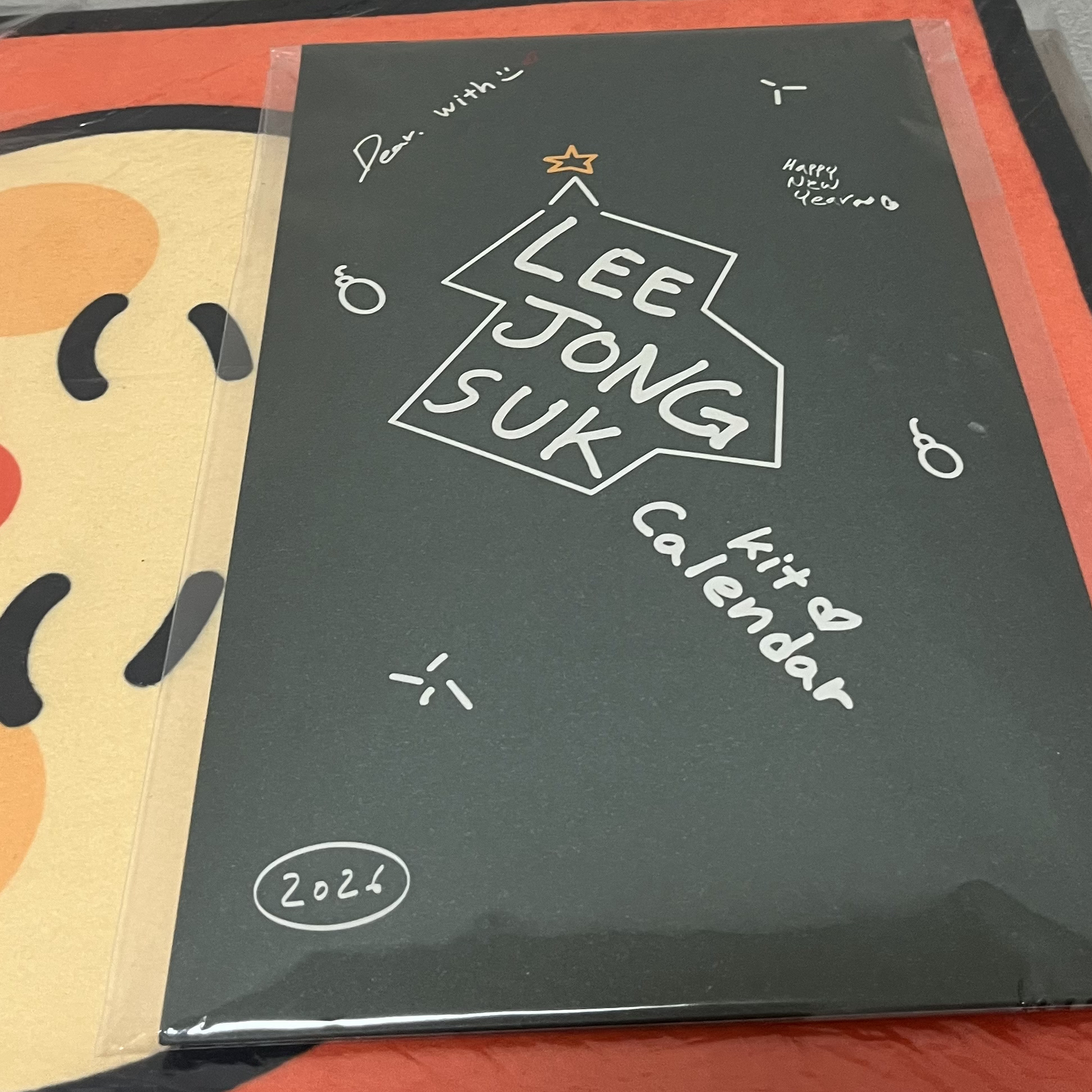 A moment captured by a fan of Lee Jongsuk