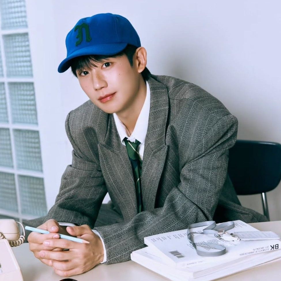 Recent activity shot of Jung Haein