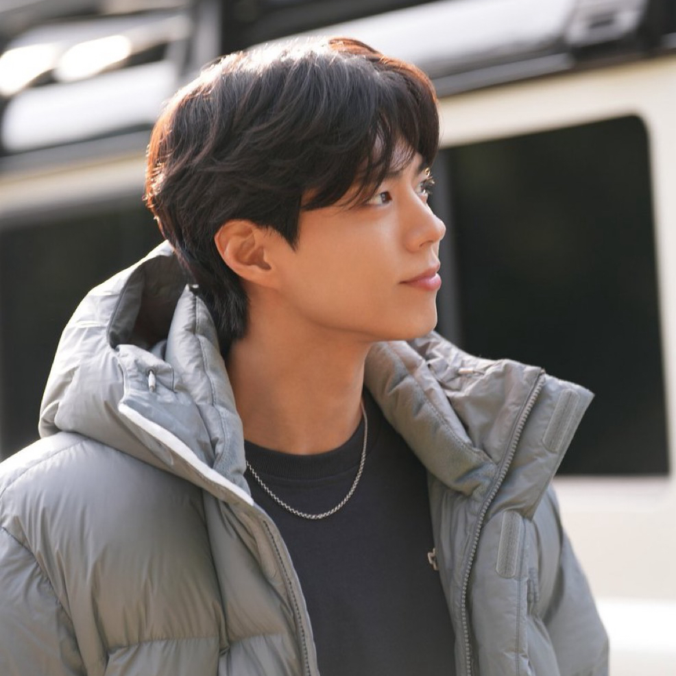 Latest photo of Park Bogum
