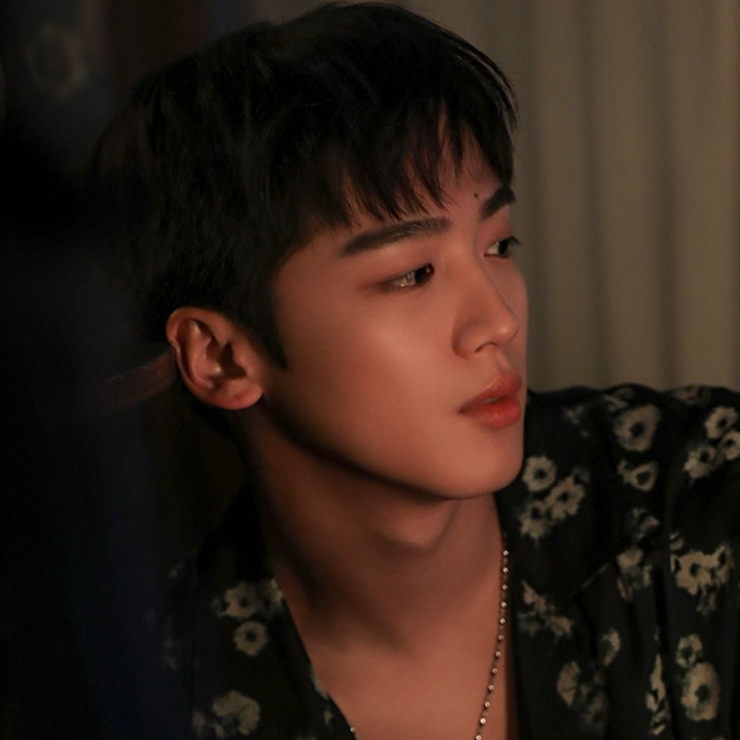 A moment captured by a fan of Kim Yohan