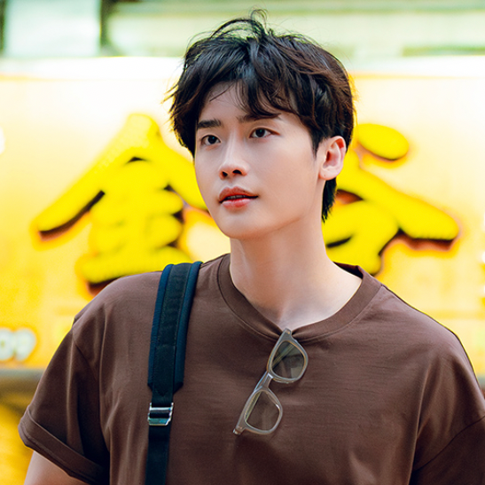 Behind-the-scenes cut of Lee Jongsuk