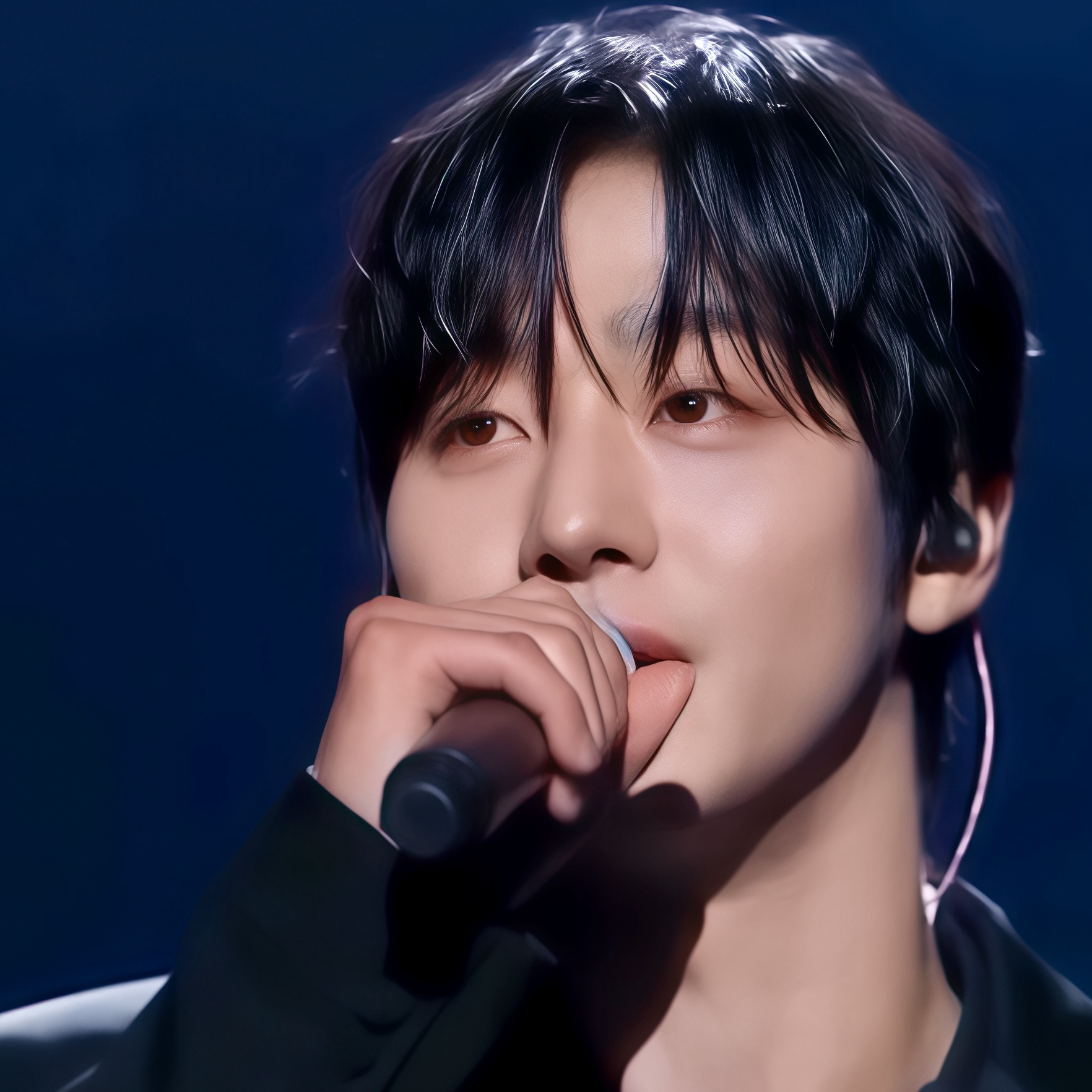 安孝燮的最新照片