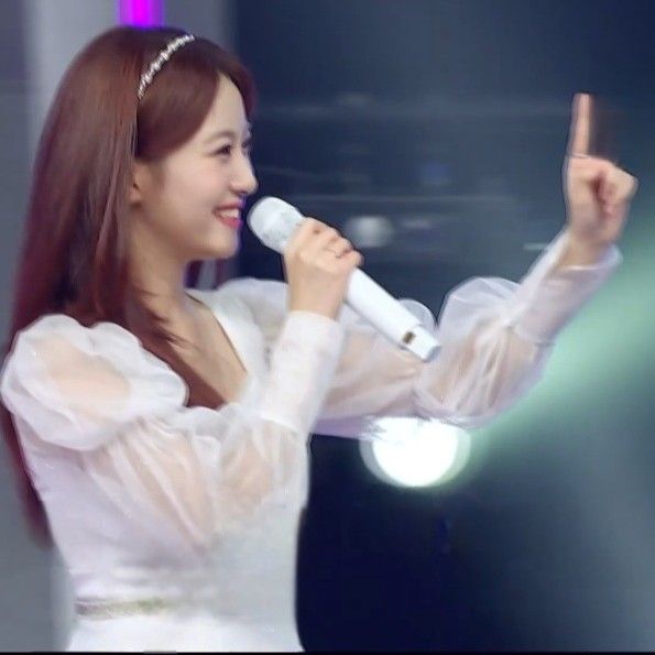 Recent activity shot of Oh Yujin
