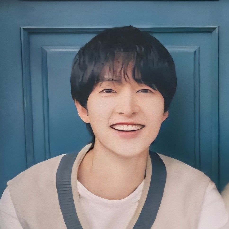 Behind-the-scenes cut of Song Joongki