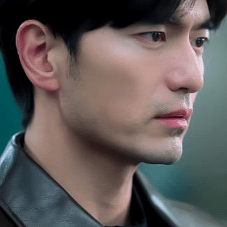 Behind-the-scenes cut of Lee Jinwook