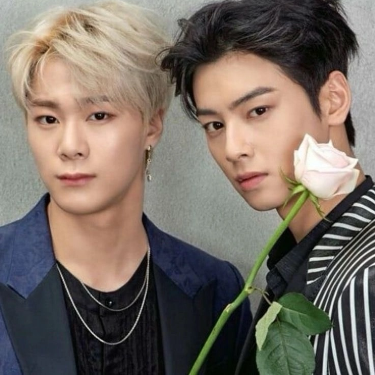 Foto kegiatan terbaru dari Cha Eunwoo