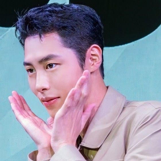 Recent activity shot of Lee Jaewook