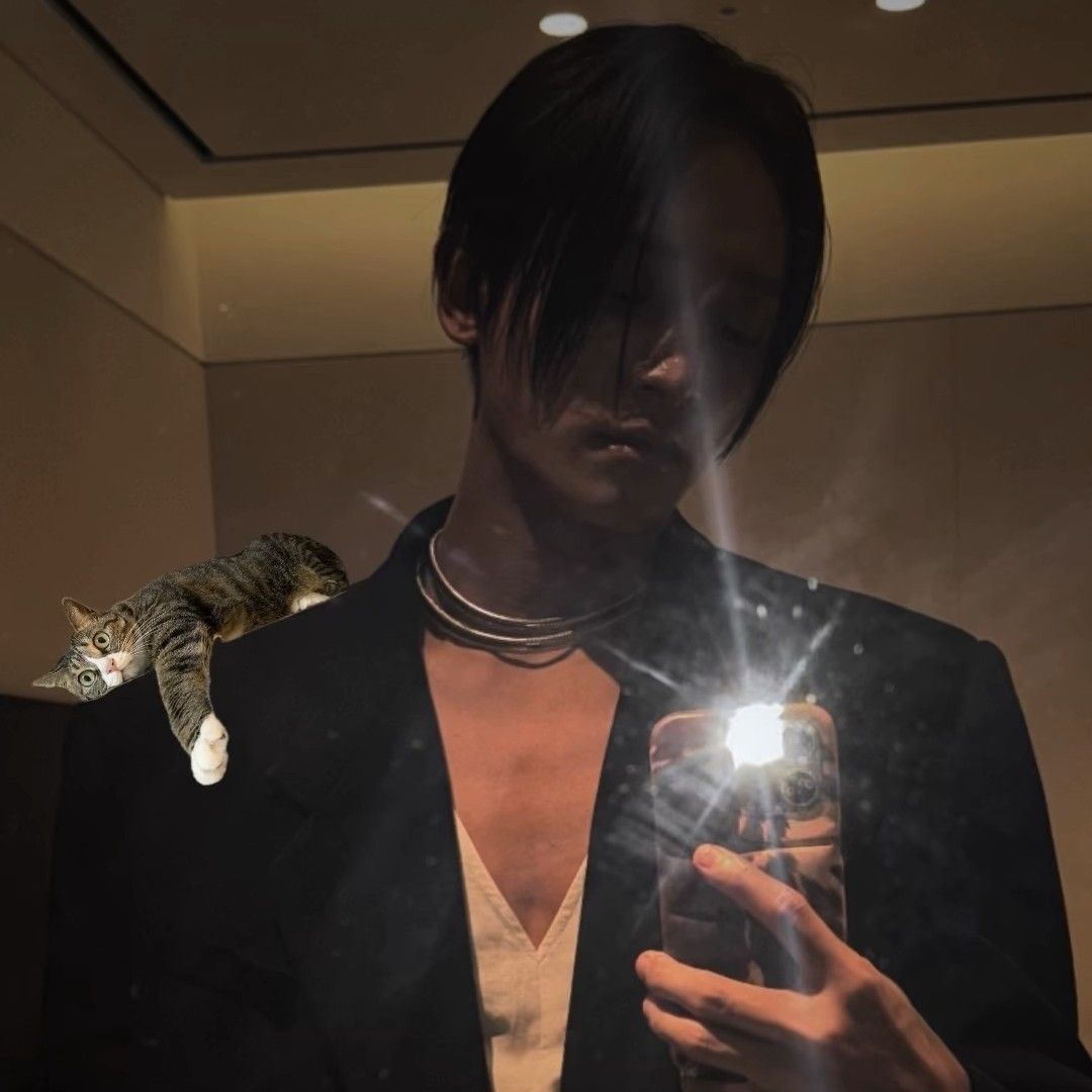 Latest photo of Choi Hojong