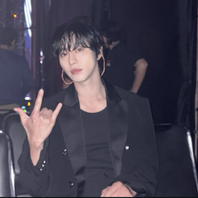 A moment captured by a fan of Ahn Hyoseop