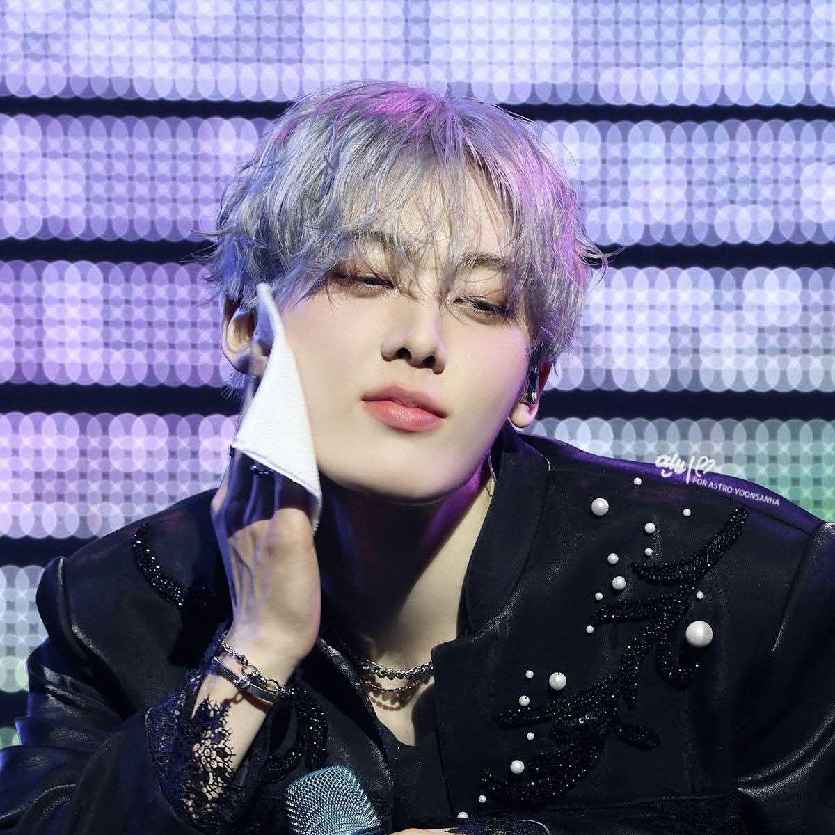 A moment captured by a fan of Yoon Sanha