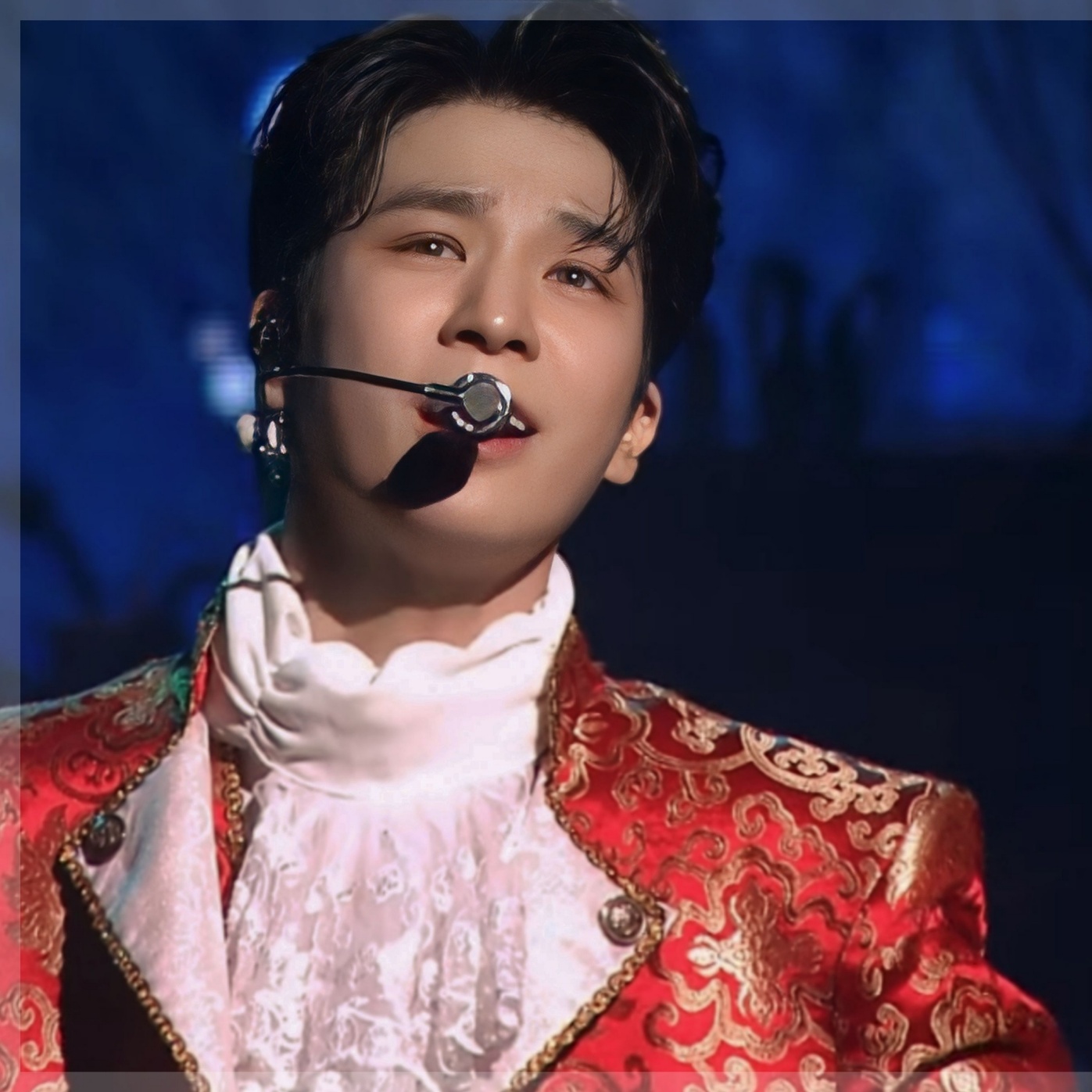 A moment captured by a fan of Jeong Dongwon