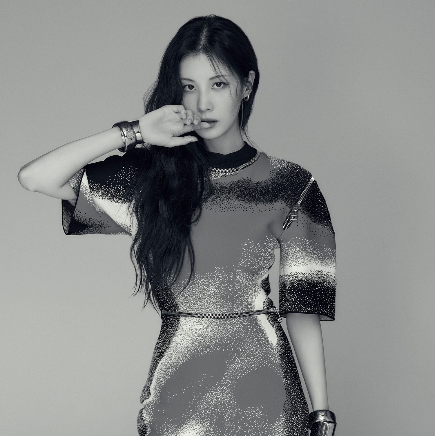 Behind-the-scenes cut of Seohyun