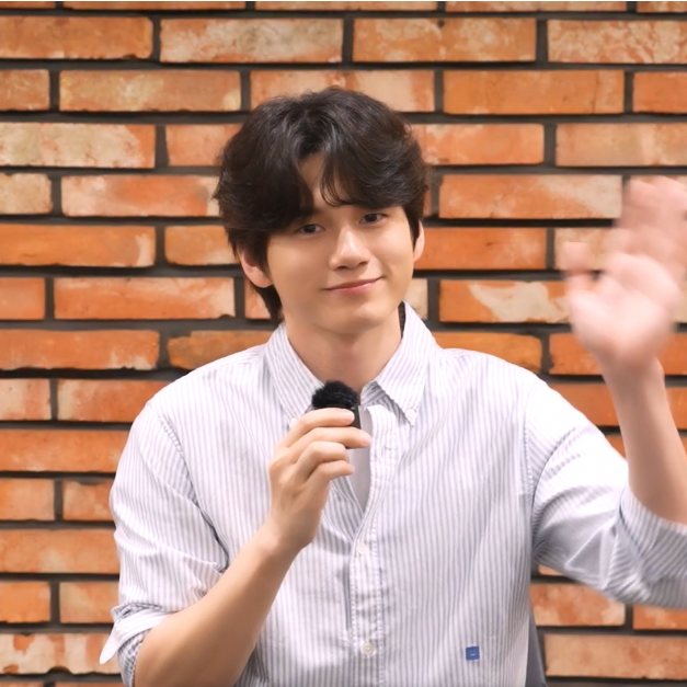 A moment captured by a fan of Ong Seongwu