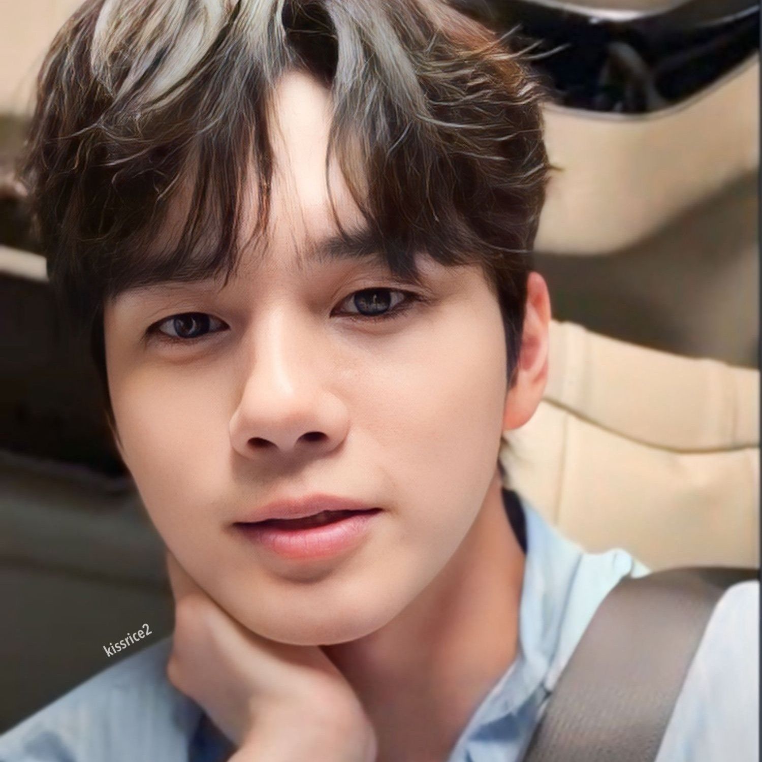 A moment captured by a fan of Ong Seongwu
