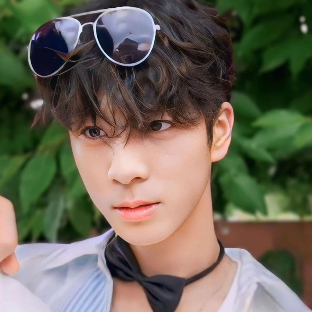 Cuplikan di balik layar dari Jeong Dongwon