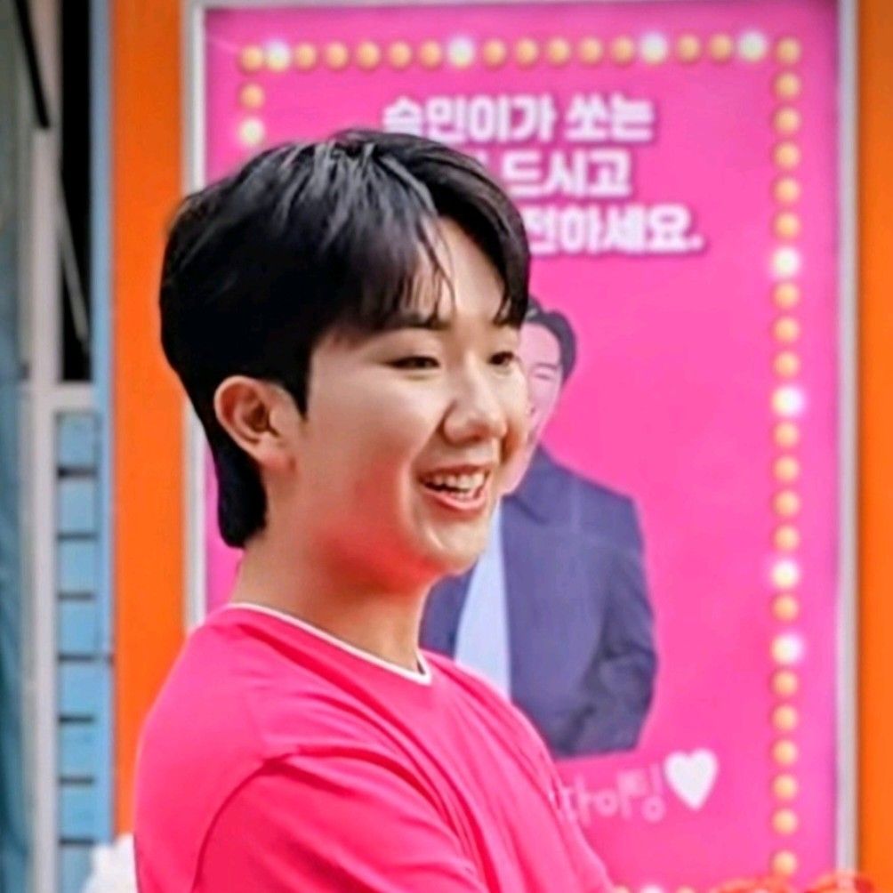 Behind-the-scenes cut of Nam Seungmin