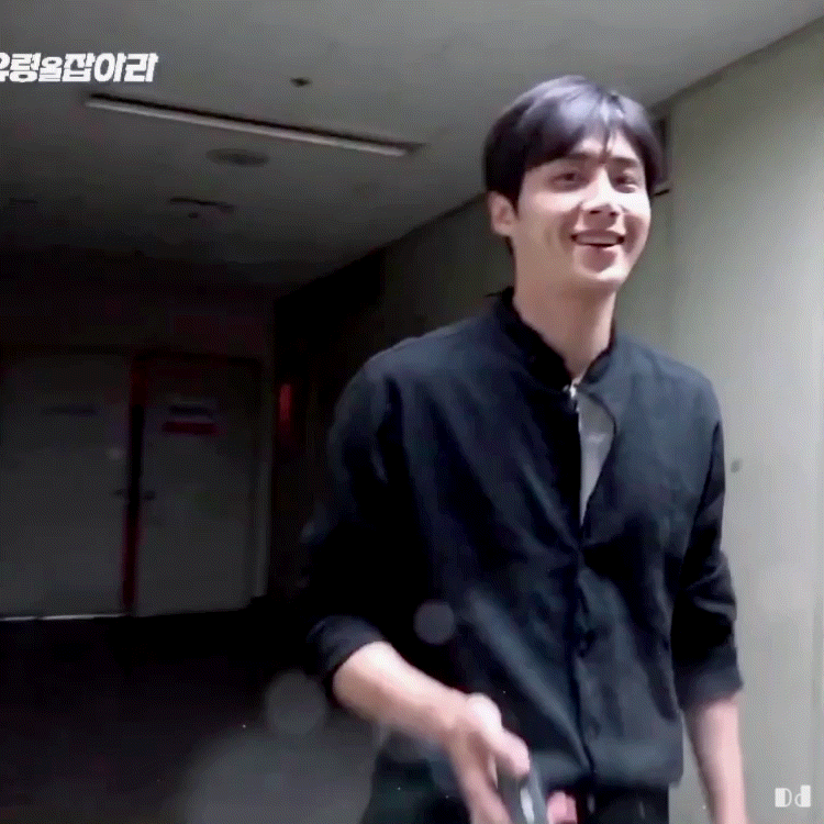 A moment captured by a fan of Kim Seonho