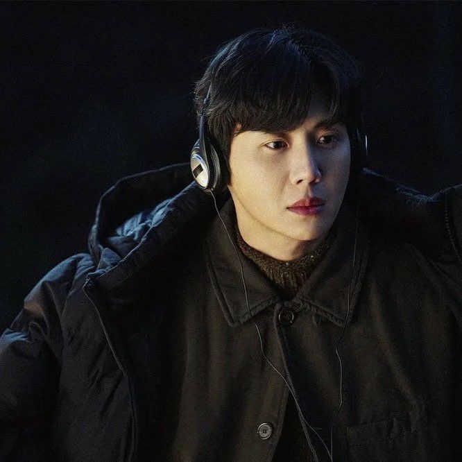 Recent activity shot of Kim Seonho