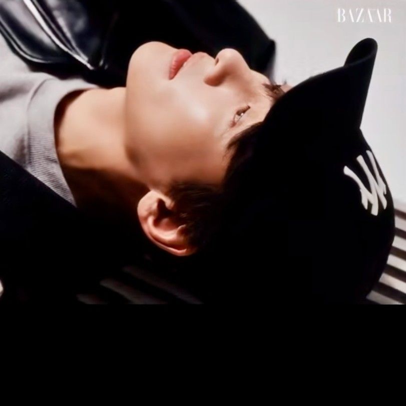 粉丝拍下的池昌旭瞬间