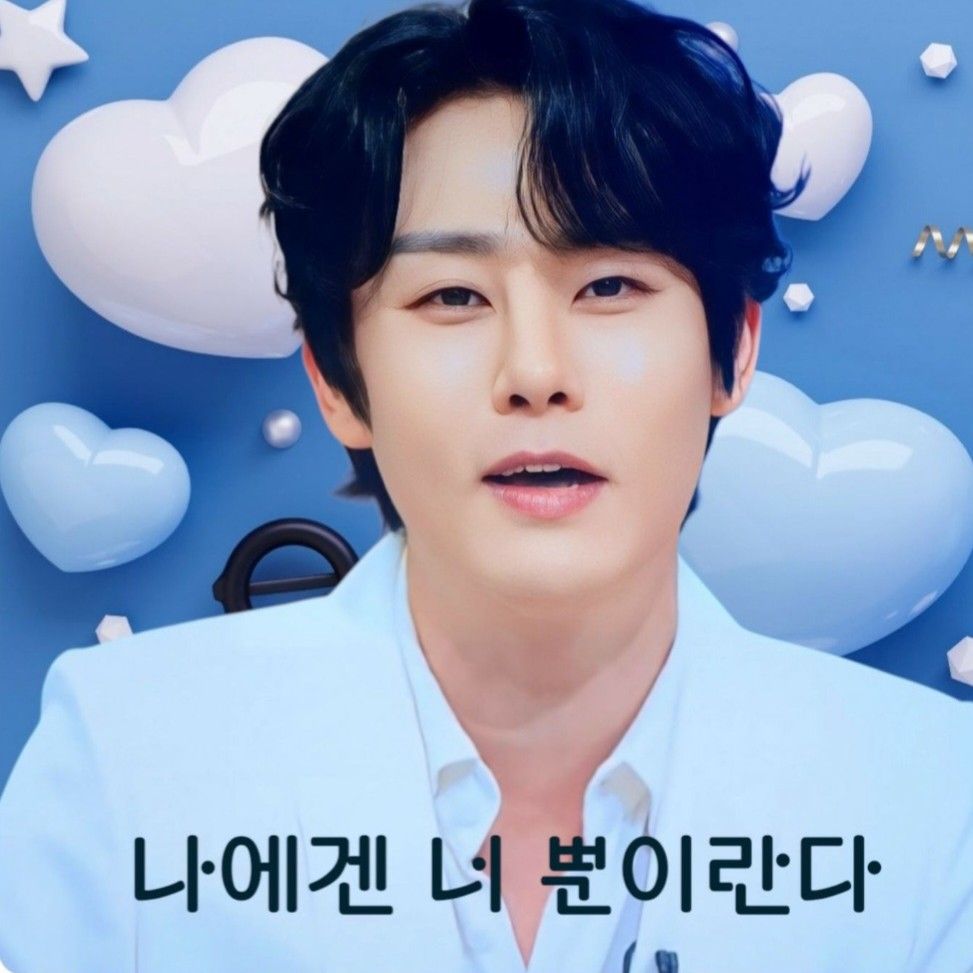 Behind-the-scenes cut of Kang Moonkyung