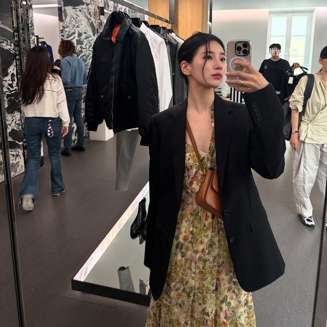 Latest photo of Bae Suzy