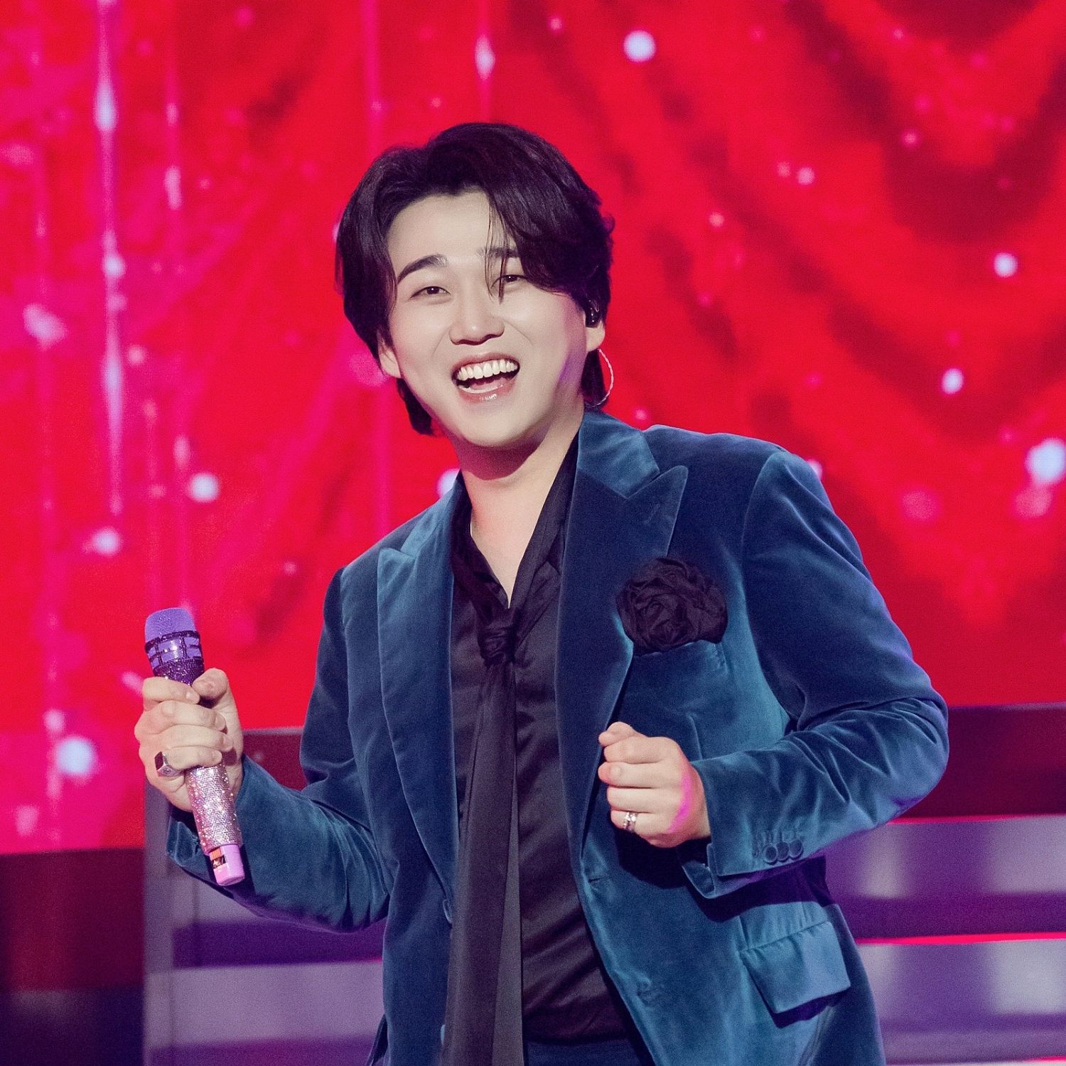 Latest photo of Hwang Youngwoong