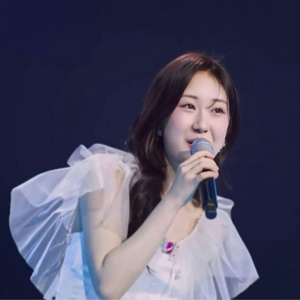 Latest photo of Jeon Yujin