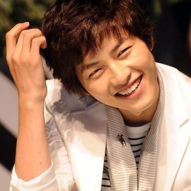 Foto kegiatan terbaru dari Song Joongki