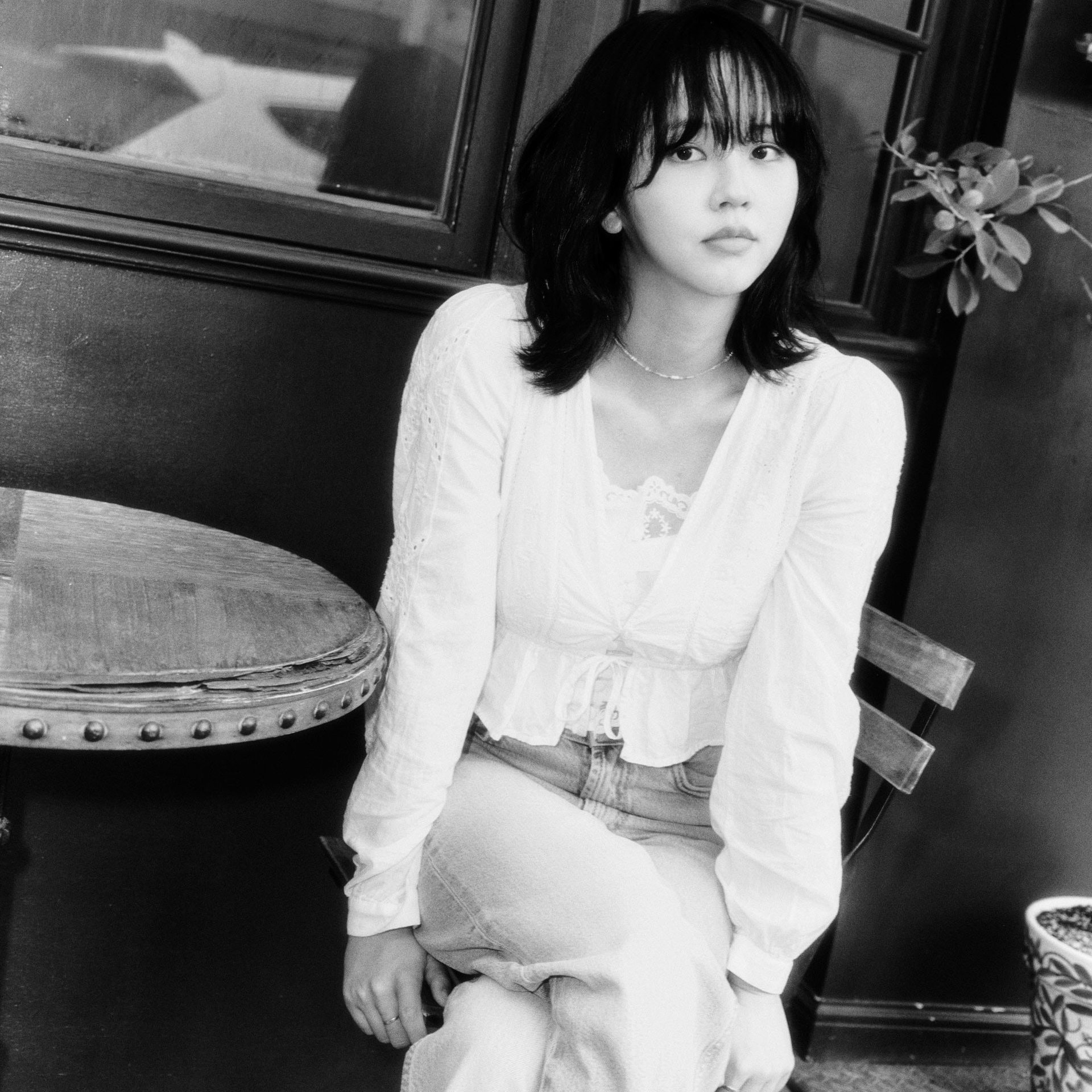 Behind-the-scenes cut of Kim Sohyun