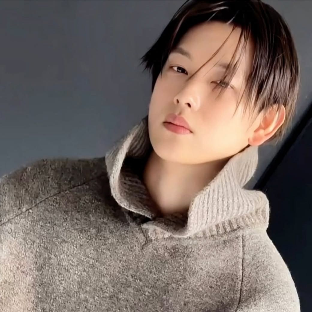 Latest photo of Yim Siwan