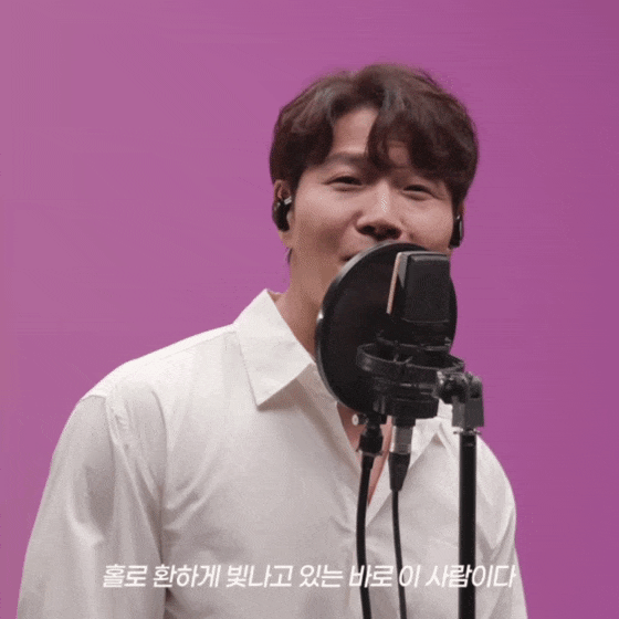 キム・ジョングクの最近の活動ショット