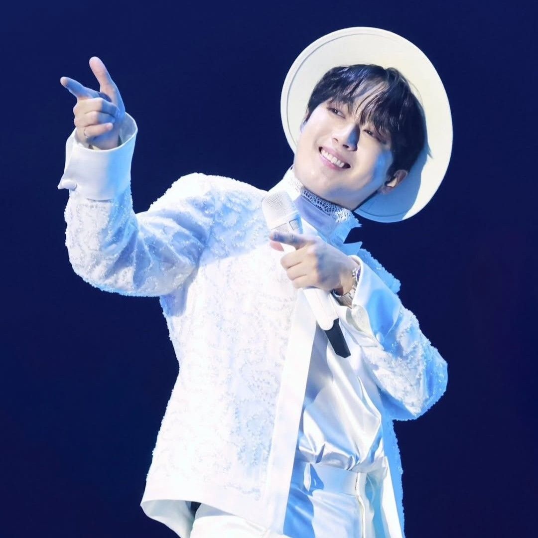 Foto terbaru dari Lee Chanwon