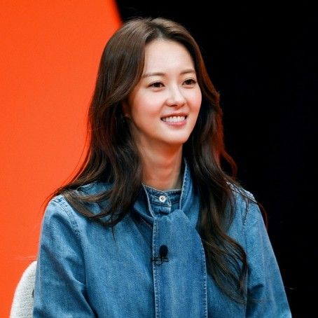 Latest photo of Go Ara