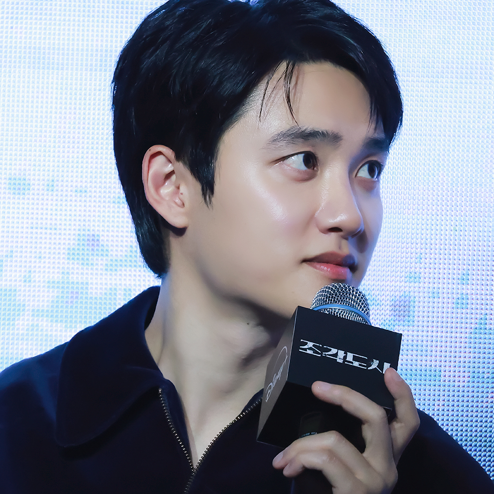 粉絲拍下的都暻秀 (D.O.)瞬間