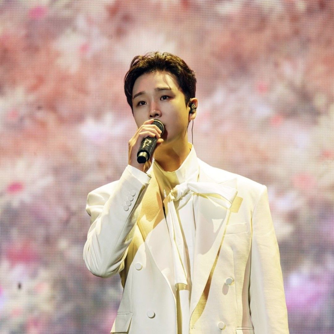 Recent activity shot of Song Minjun