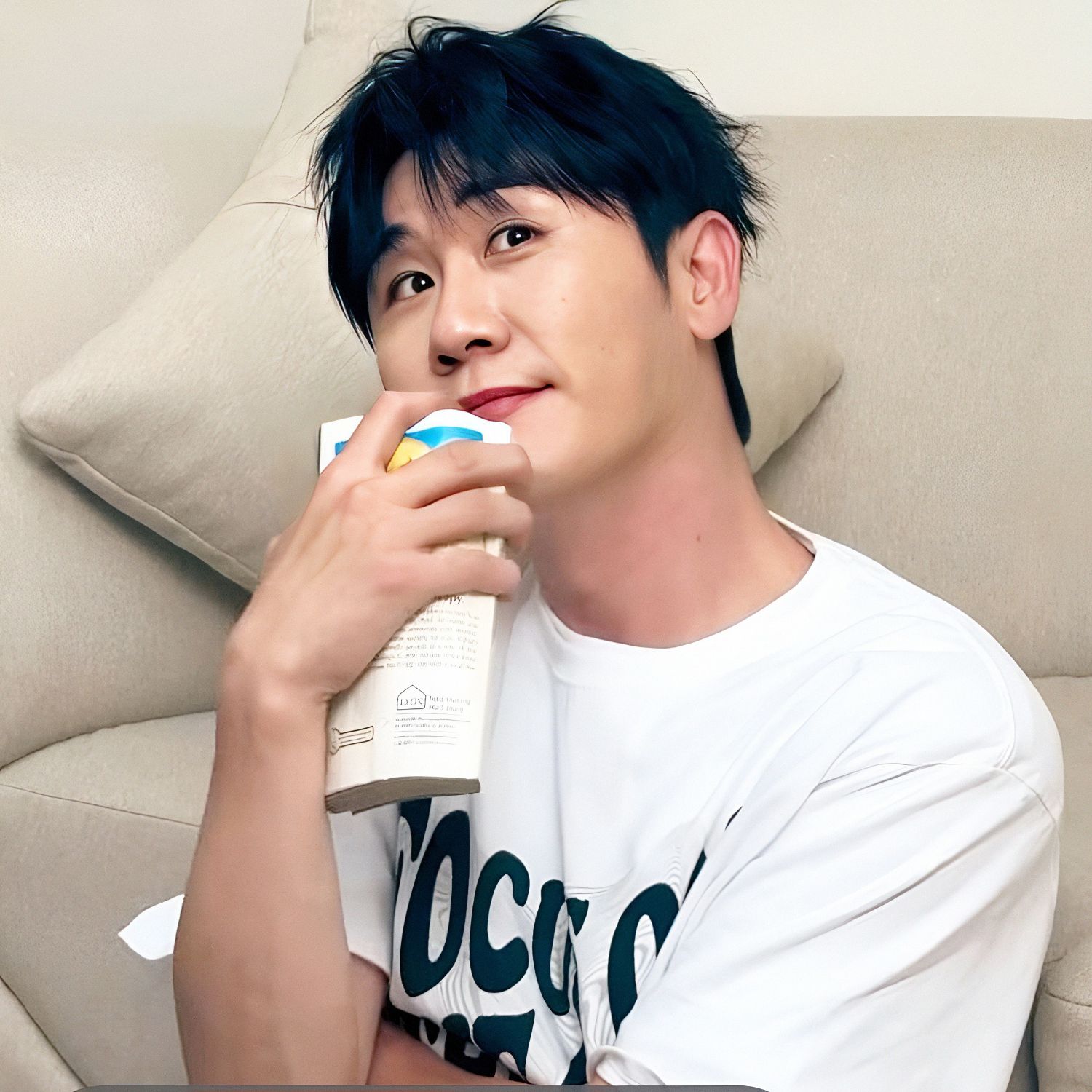 영탁의 비하인드 컷