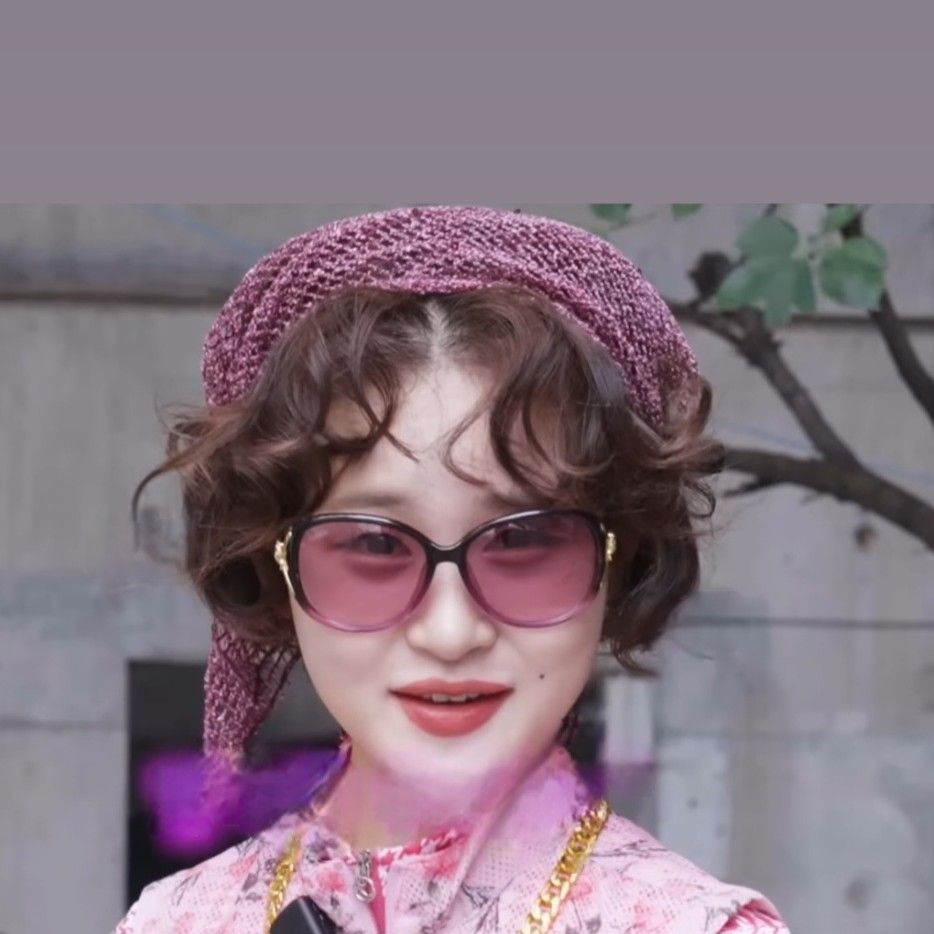 Latest photo of Kim Dahyun