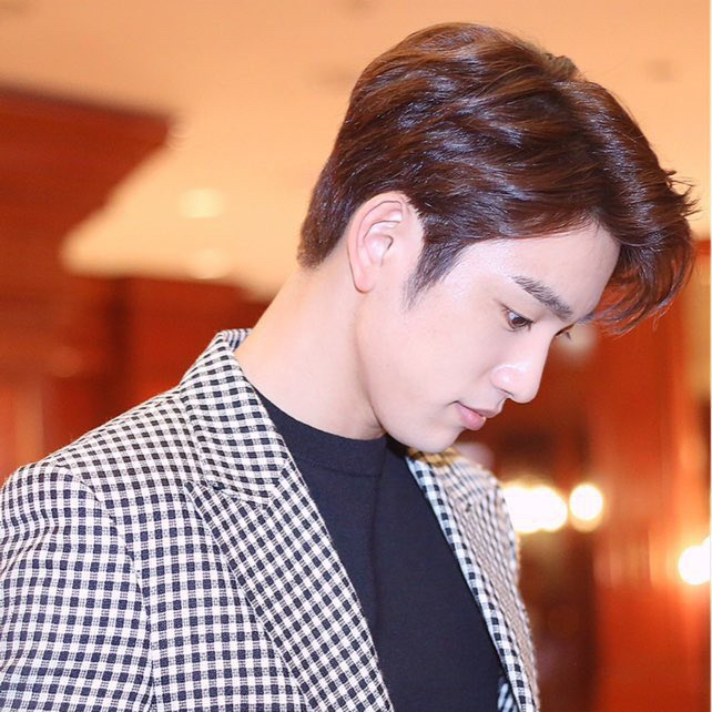 Recent activity shot of Park Jinyoung