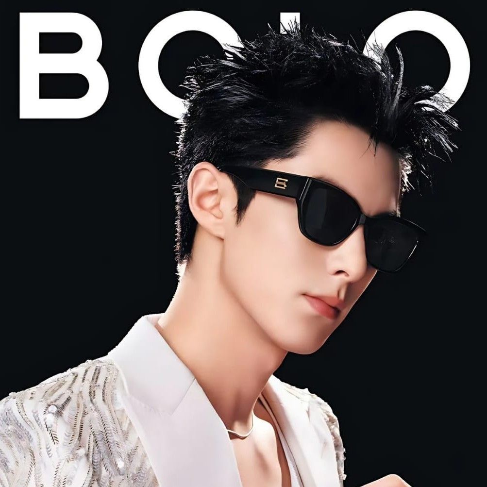 Latest photo of Dylan Wang