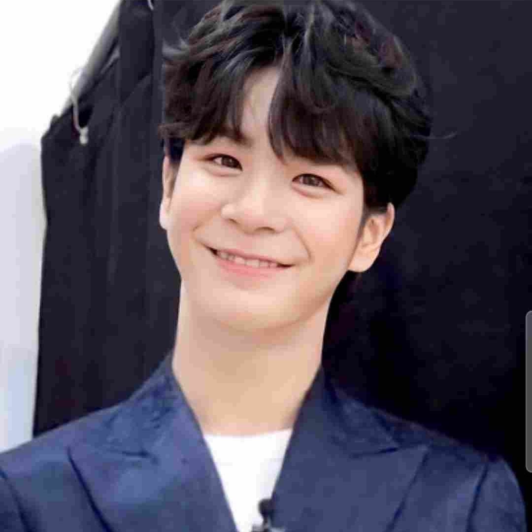 Foto kegiatan terbaru dari Jeong Dongwon