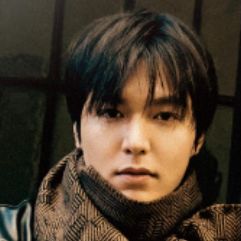 Latest photo of Lee Minho